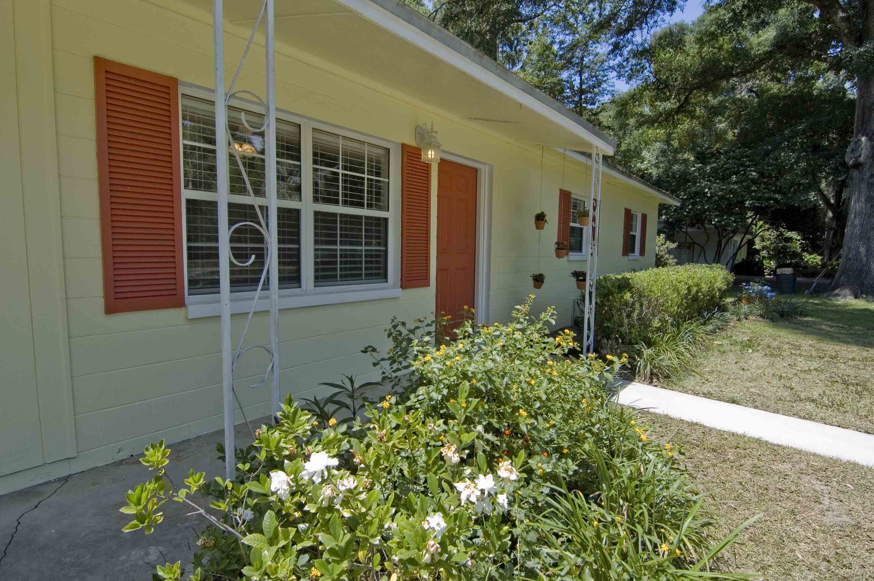 Sold: Adorable Home in NW Gainesville
