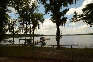 Lakefront Home 25 min from Gainesville